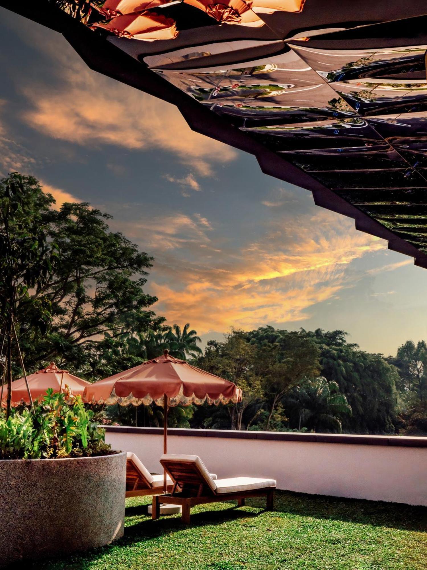 The Standard, Singapore Exterior photo